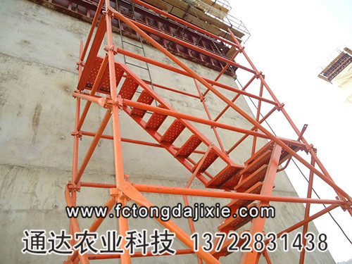 安全爬梯之钢模板工程如何做**安全？